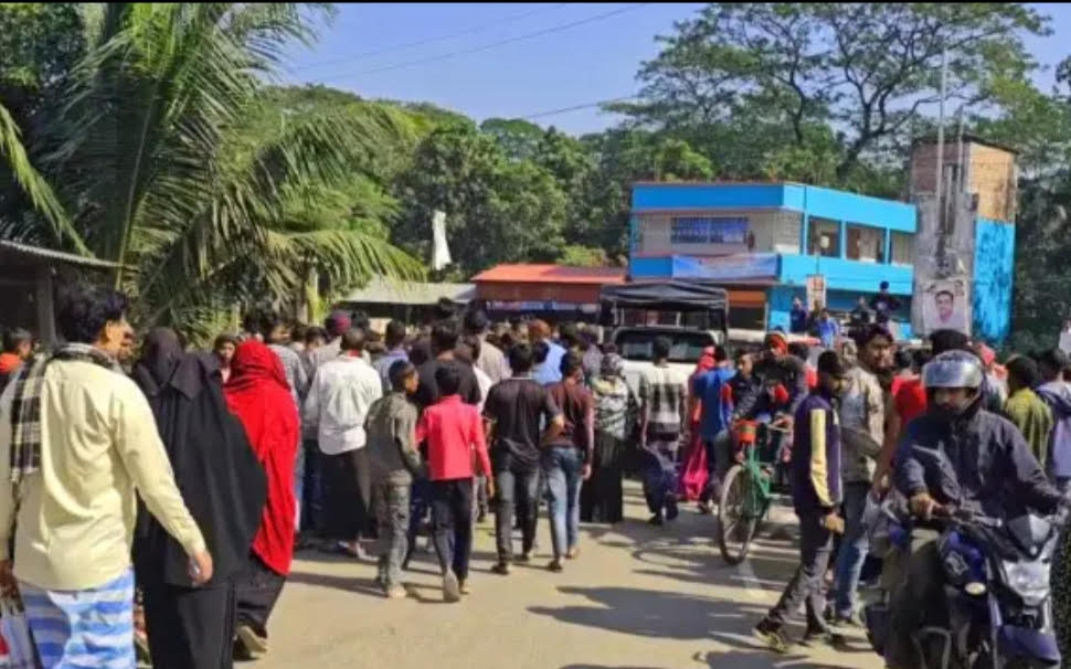 মাদারীপুর কালকিনিতে আধিপত্য বিস্তারকে কেন্দ্র করে পিতা-পুত্রসহ নিহত ৩