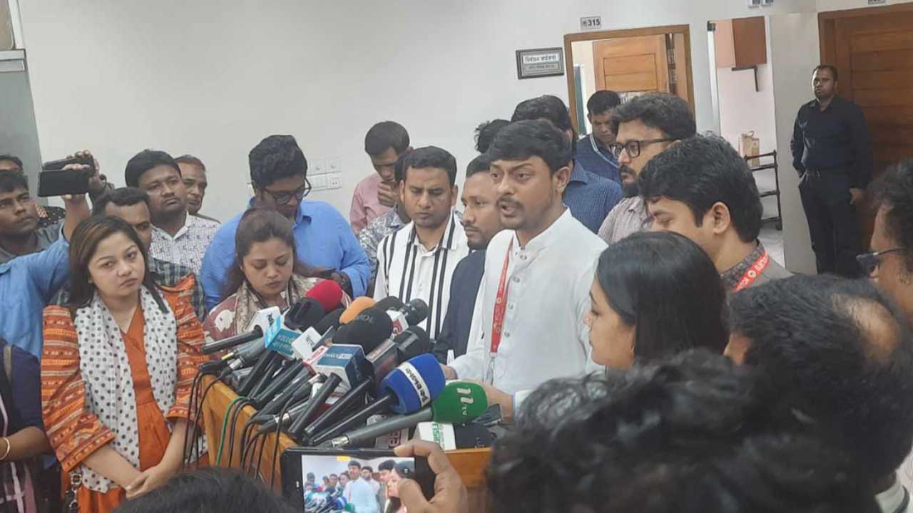 বিগত নির্বাচনে যেসব কর্মকর্তা জড়িত ছিল তাদের বিচারের দাবি এনসিপির