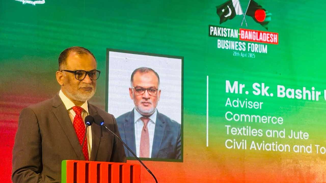 বাণিজ্য উপদেষ্টা/‘বাণিজ্য লক্ষ্য অর্জনে দুই দেশের ব্যবসায়ীদের এগিয়ে আসতে হবে’