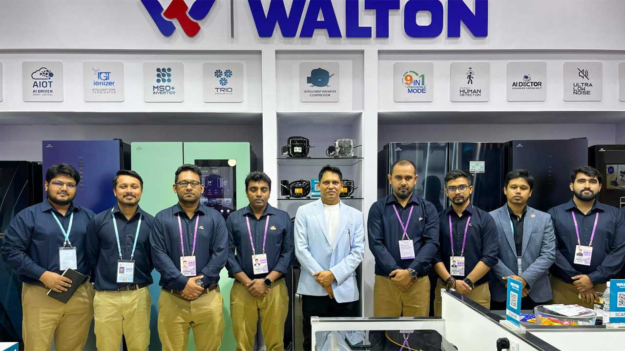 ক্যান্টন ফেয়ার শুরু/কৃত্রিম বুদ্ধিমত্তা ফিচারের প্রযুক্তিপণ্য প্রদর্শন করছে ওয়ালটন