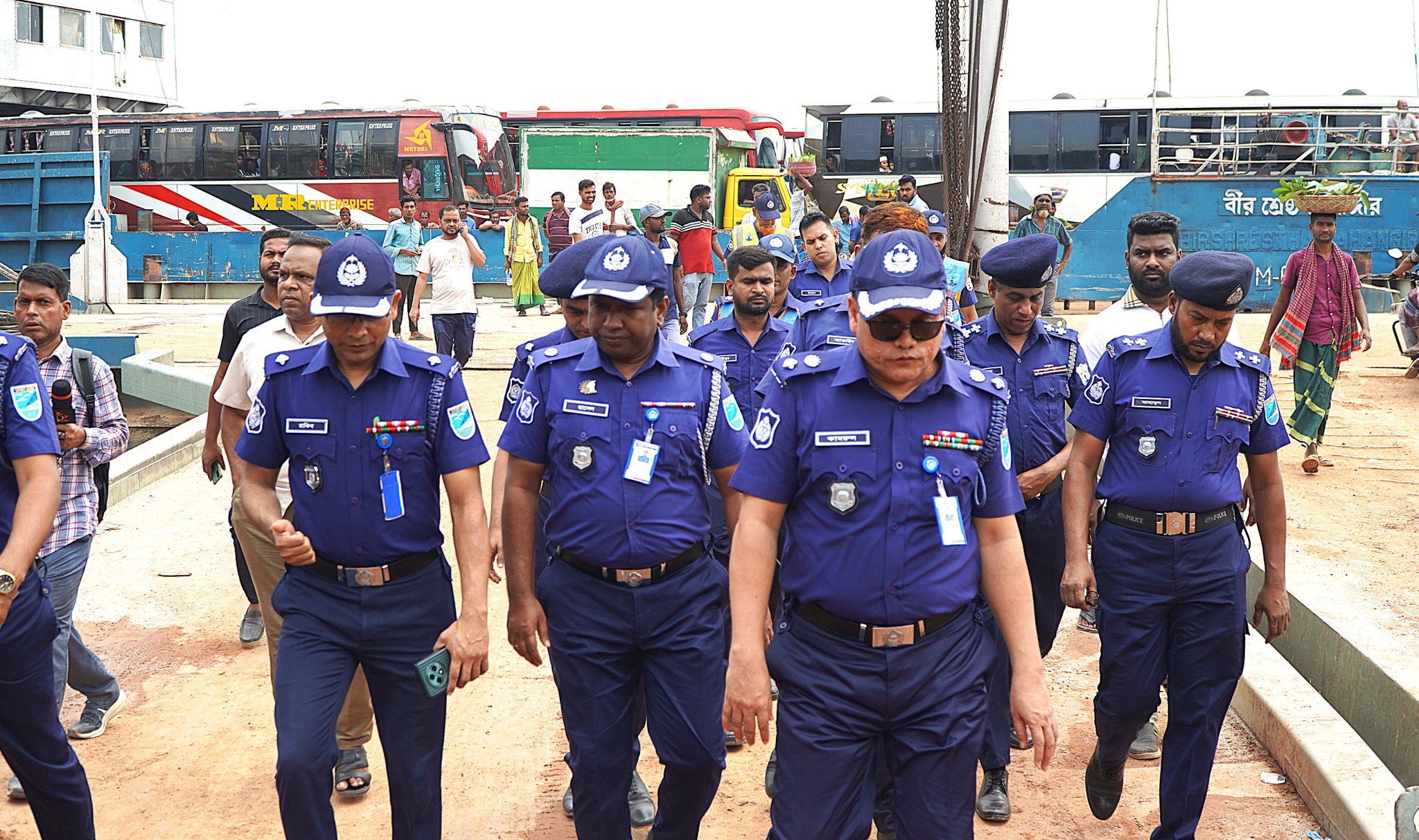 যাত্রীদের স্বস্তিদায়ক ঈদ যাত্রা নিশ্চিত করা আমাদের দায়িত্ব – রাজবাড়ী পুলিশ সুপার