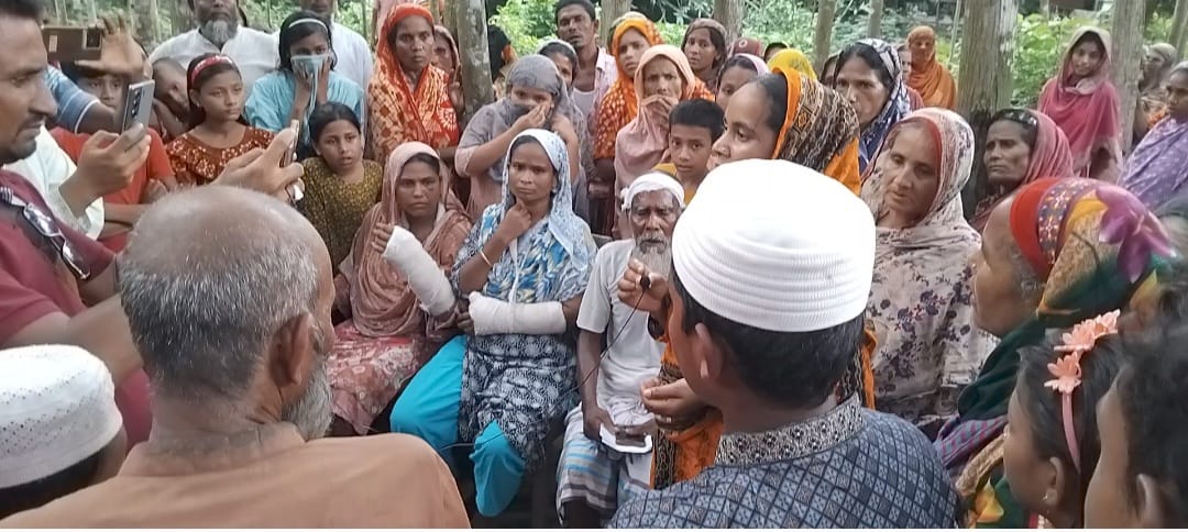 ড্রেনের পানি পরিস্কার করাকে কেন্দ্র করে মারপিটে আহত ৩