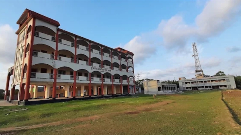 মহিপুরে পরীক্ষা চলাকালে অসদুপায়ে জড়িত থাকায় দুই শিক্ষার্থী বহিষ্কার