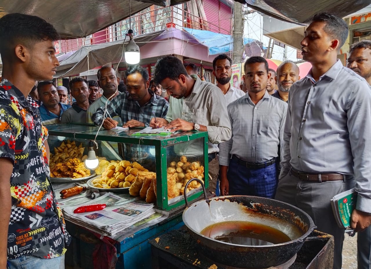 মধুখালীতে ভ্রাম্যমান আদালতের ৫টি মামলায় ৭হাজার টাকা জরিমানা
