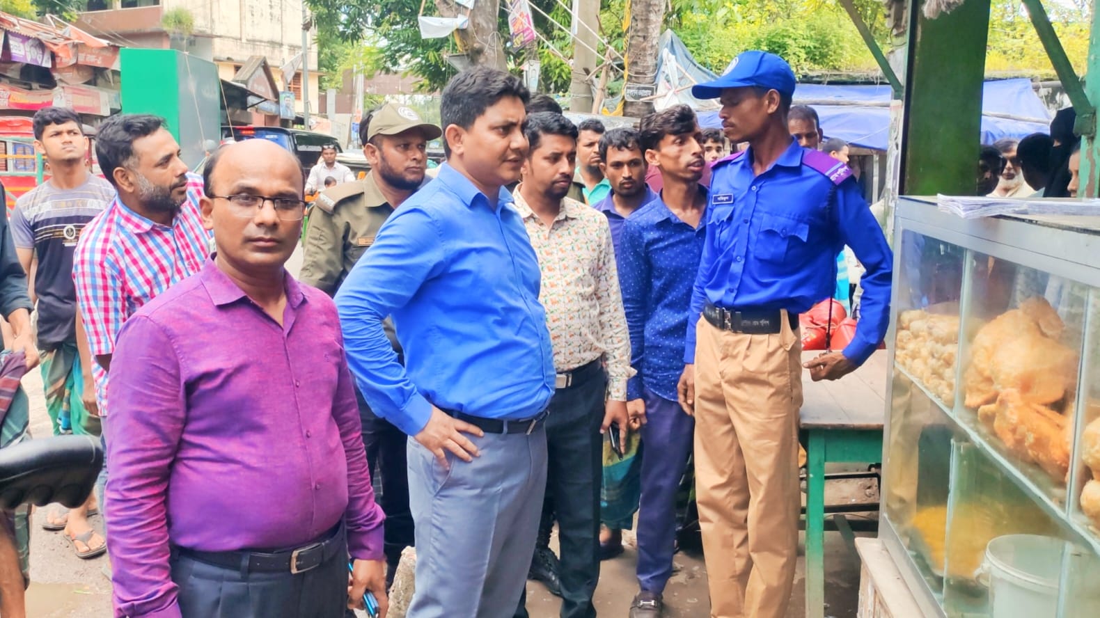 ভ্রাম্যমাণ আদালতের অভিযানে দখলমুক্ত পরিত্যক্ত ইউপি ভবন নির্মিত হবে পৌর পাঠাগার