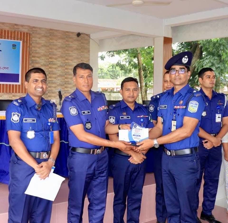 জামালপুর জেলার শ্রেষ্ঠ অফিসার ইনচার্জ নির্বাচিত হলেন মোহাম্মদ রাশেদুল হাসান