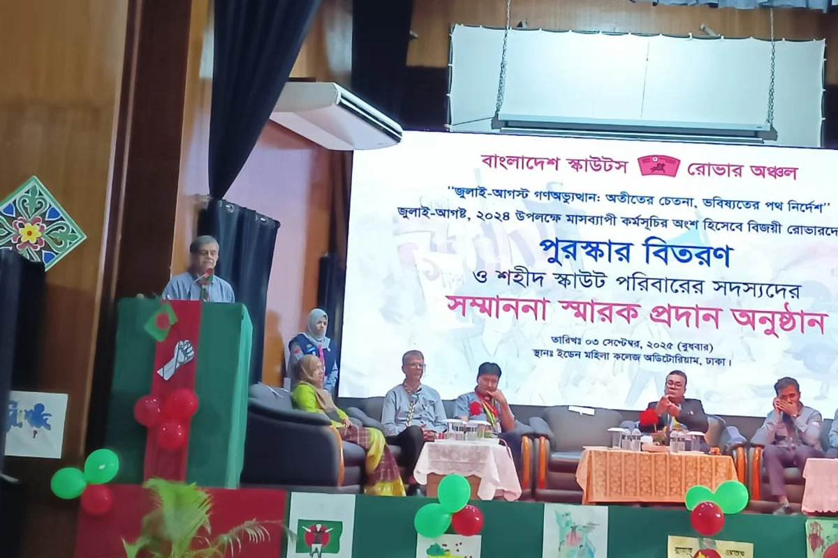 দেশের জন্য প্রাণ দেওয়া তরুণদের আত্মত্যাগ বৃথা যাবে না : শিক্ষা উপদেষ্টা