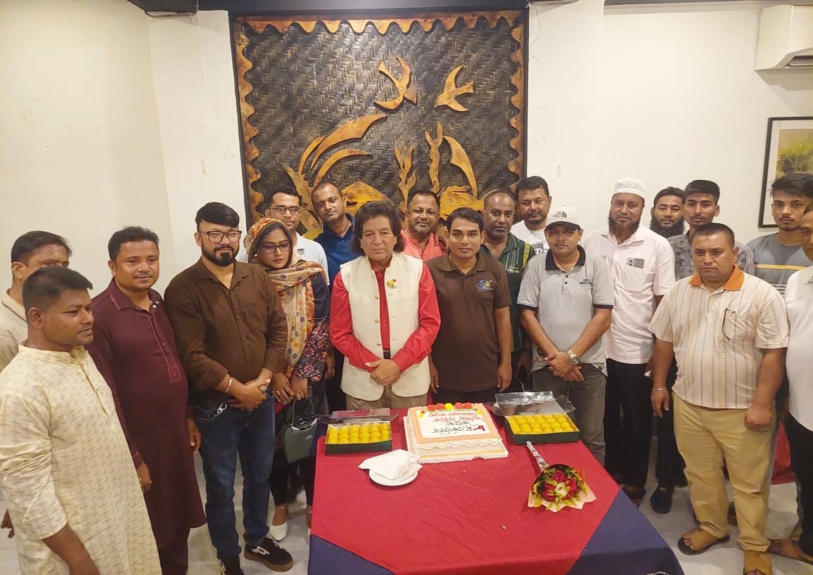 খুলনায় দৈনিক আজকের বিজনেস বাংলাদেশ পত্রিকার ৮ম বর্ষপূর্তি পালন