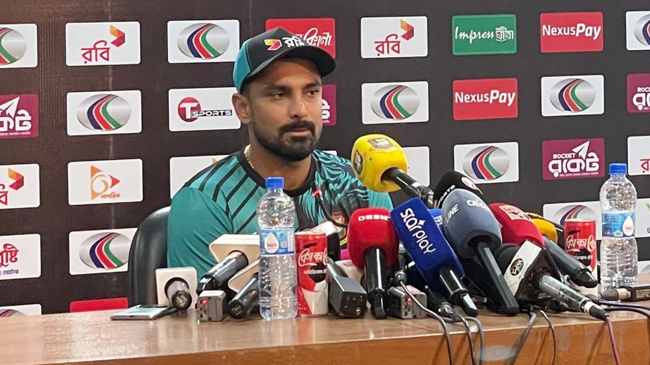 বাংলাদেশের টেস্ট অধিনায়ক হওয়ার প্রশ্নে যা বললেন লিটন