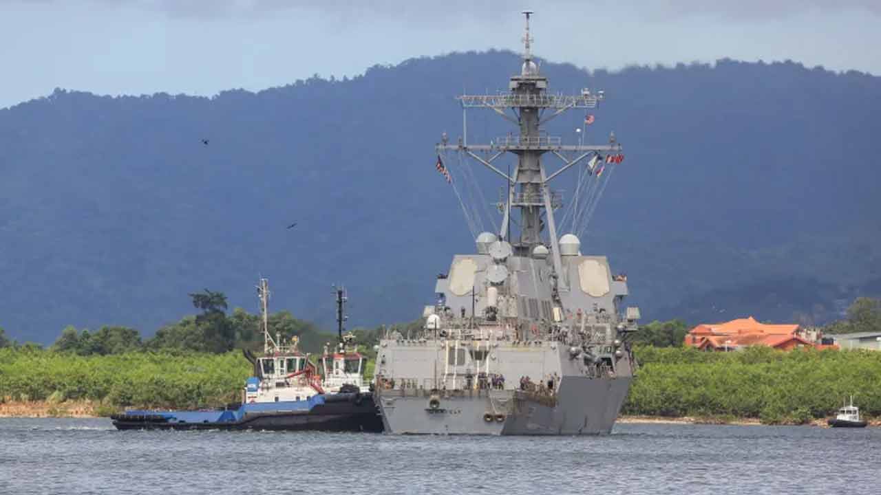 ত্রিনিদাদ অ্যান্ড টোবাগোর প্রধানমন্ত্রীকে অবাঞ্ছিত ঘোষণা করল ভেনেজুয়েলা