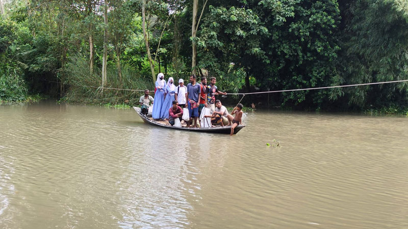সিরাজগঞ্জে সরস্বতী নদীতে একটি সেতুর জন্য ৫০ বছরের অপেক্ষা