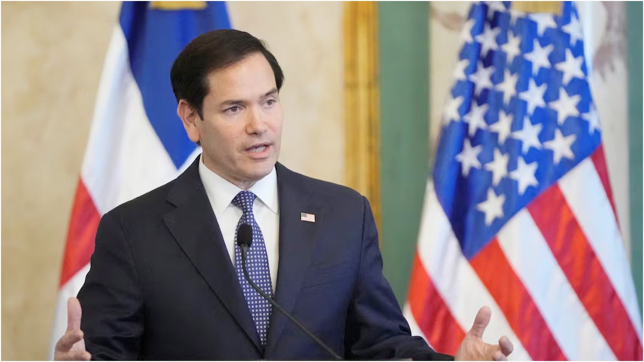 Rus tilida jinsiy aloqa: Eridan xotinning qasosi: uy qurilishi videosi