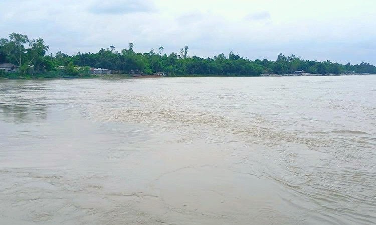 তিস্তা নদীর পানি বিপৎসীমার কাছাকাছি, বন্যার শঙ্কা