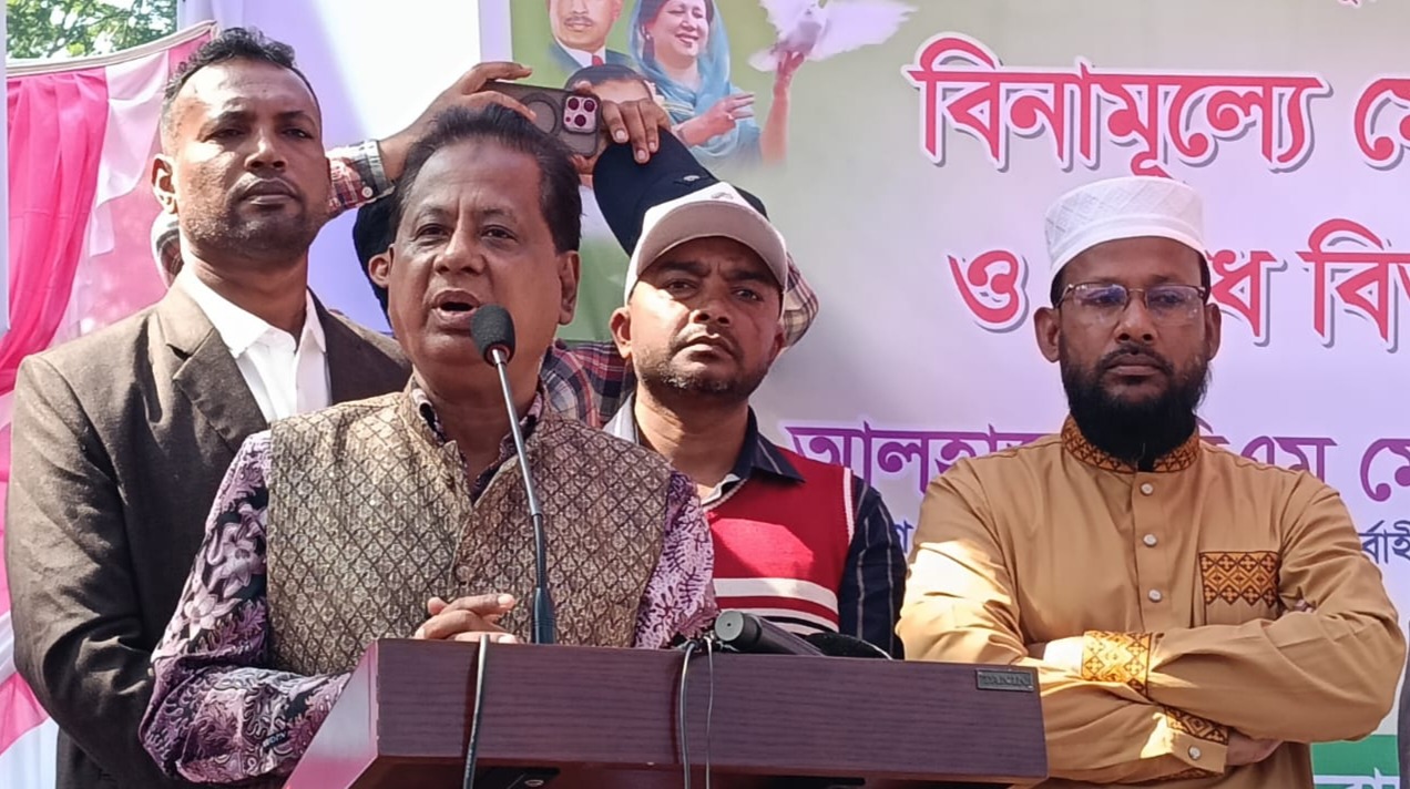 কুয়াকাটা যুবদলের ফ্রি মেডিকেল ক্যাম্প, পাঁচ শতাধিক মানুষের চিকিৎসাসেবা