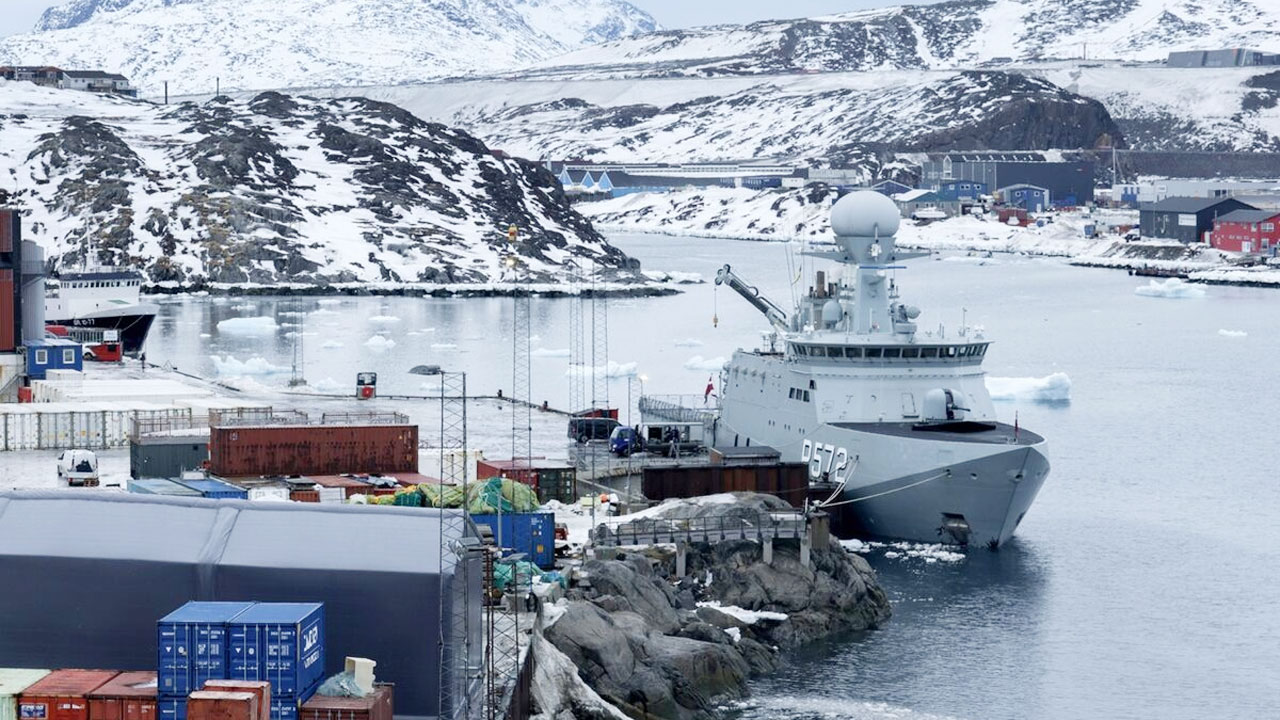 গ্রিনল্যান্ডে সেনা উপস্থিতি বাড়াচ্ছে ডেনমার্ক