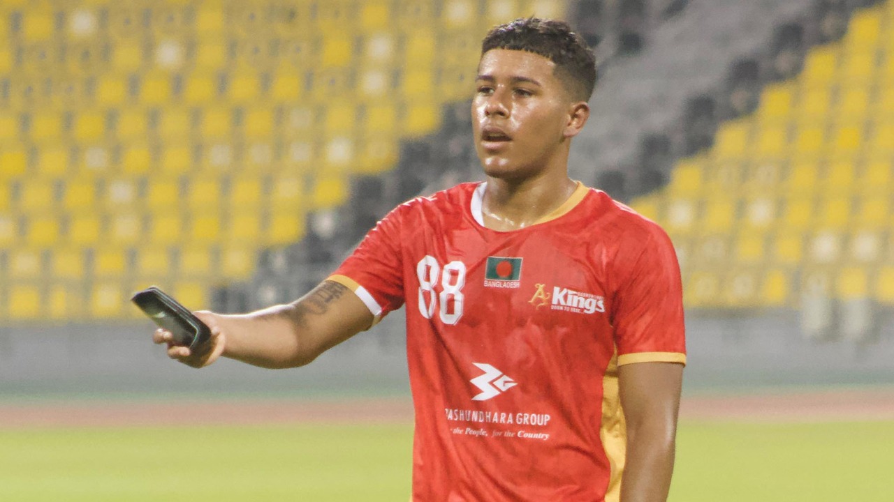 বসুন্ধরা কিংস ছাড়ার ঘোষণা কিউবা মিচেলের