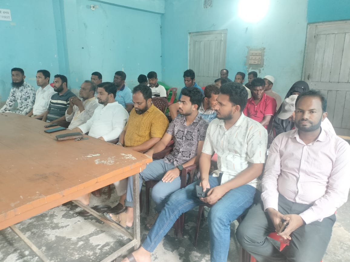 ফুলগাজীতে স্বেচ্ছাসেবী সংগঠন সুশীলনের উদ্যোগে বন্যা দুর্যোগ মোকাবেলায় সদস্যদের অংশগ্রহণে ওয়ার্কশপ অনুষ্ঠিত