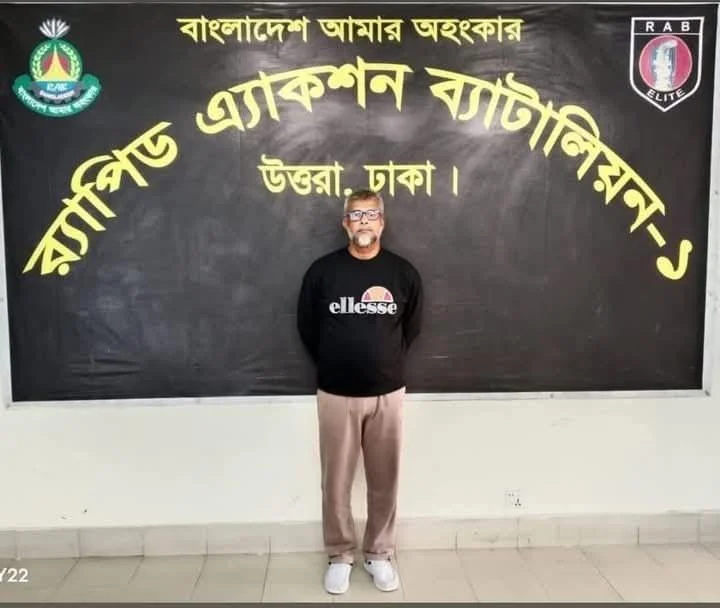 ধামরাই পৌরসভার সাবেক মেয়র আ’লীগ নেতা কবীর মোল্লা গ্রেফতার